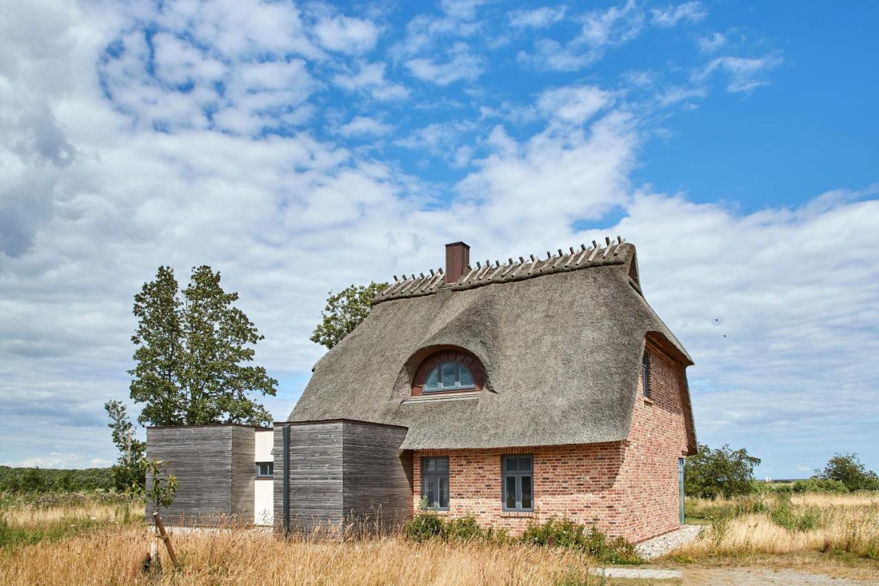 Reetdorf Geltinger Birk Atelierhaus Mooreiche Nieby  Екстериор снимка